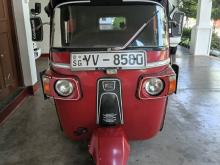 Bajaj 4strok 2012 Three Wheel