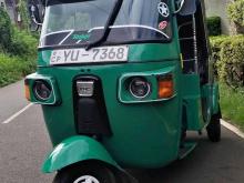 Bajaj 4 Stroke 2012 Three Wheel