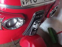 Bajaj 4 Stroke 2011 Three Wheel