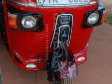Bajaj 4 Stroke 2011 Three Wheel
