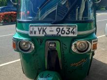 Bajaj 4 Stroke 2011 Three Wheel