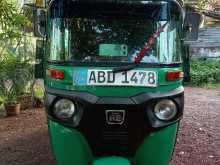 Bajaj 4 Stroke 2016 Three Wheel
