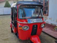 Bajaj 4 Stroke 2011 Three Wheel