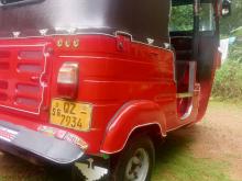 Bajaj 4 Stroke 2010 Three Wheel