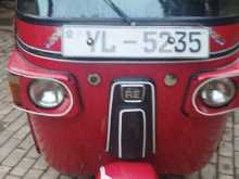 Bajaj 4 Stroke 2011 Three Wheel