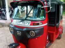 Bajaj 4 Stroke 2016 Three Wheel