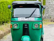 Bajaj 4 Stroke 2011 Three Wheel