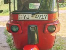 Bajaj 4 Stroke 2011 Three Wheel