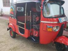 Bajaj 4 Stroke 2011 Three Wheel