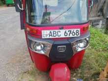 Bajaj 4 Stroke 2015 Three Wheel