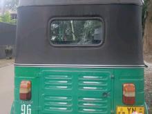 Bajaj 4 Stroke 2011 Three Wheel