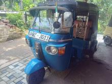 Bajaj 4 Stroke 2010 Three Wheel