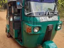 https://riyasewana.com/uploads/bajaj-4stroke-17105856458146.jpg