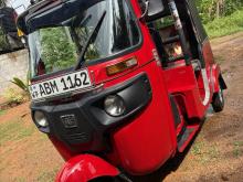 Bajaj 4stroke 2016 Three Wheel