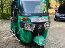 Bajaj 4 Stroke 2016 Three Wheel
