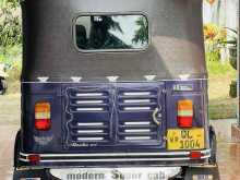 https://riyasewana.com/uploads/bajaj-4stroke-1815233022272.jpg