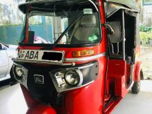 Bajaj 4 Stroke 2015 Three Wheel