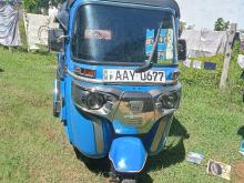 Bajaj 4stroke 2015 Three Wheel