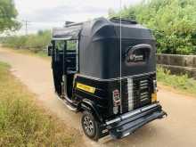 https://riyasewana.com/uploads/bajaj-4stroke-1917334822933.jpg