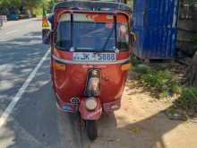 Bajaj 4 Stroke 2004 Three Wheel