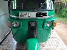 Bajaj 4 Stroke 2010 Three Wheel