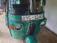 Bajaj 4 Stroke 2010 Three Wheel