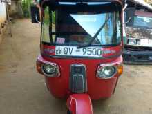 Bajaj 4 Stroke 2010 Three Wheel