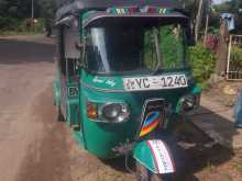 Bajaj 4stroke 2010 Three Wheel