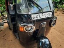 Bajaj 4 Stroke 2010 Three Wheel