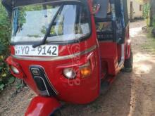 Bajaj 4 Stroke 2011 Three Wheel