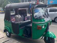 Bajaj 4 Stroke 2011 Three Wheel