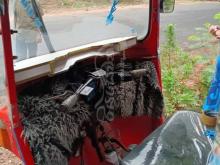 https://riyasewana.com/uploads/bajaj-4stroke-2011-3808411231250.jpg