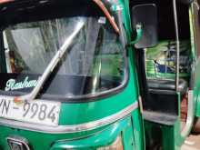Bajaj 4 Stroke 2011 Three Wheel