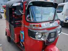 Bajaj 4 Stroke 2015 Three Wheel