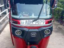 Bajaj 4 Stroke 2016 Three Wheel
