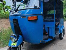 Bajaj 4 Stroke 2009 Three Wheel