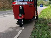 Bajaj 4 Stroke 2009 Three Wheel