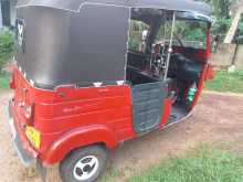 Bajaj 4 Stroke 2010 Three Wheel