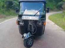 Bajaj 4 Stroke 2012 Three Wheel