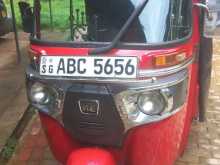 Bajaj 4 Stroke 2015 Three Wheel