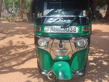 Bajaj 4 Stroke 2015 Three Wheel