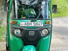 Bajaj 4 Stroke 2015 Three Wheel