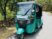 Bajaj 4 Stroke 2014 Three Wheel