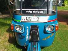 Bajaj 4stroke 2009 Three Wheel