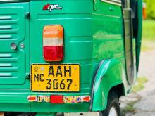 https://riyasewana.com/uploads/bajaj-4stroke-231744456885.jpg
