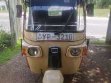 Bajaj 4 Stroke 2011 Three Wheel