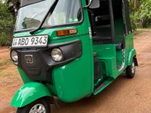 Bajaj 4 Stroke 2017 Three Wheel