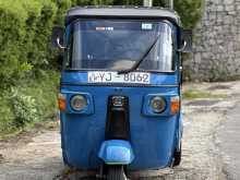 Bajaj 4 Stroke 2011 Three Wheel