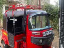 Bajaj 4 Stroke 2015 Three Wheel