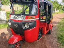 Bajaj 4 Stroke 2015 Three Wheel